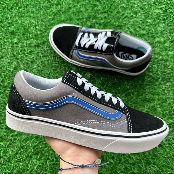 Vans Shoes - Vans Comfycush Old Skool Tri Tone Black / Pewter